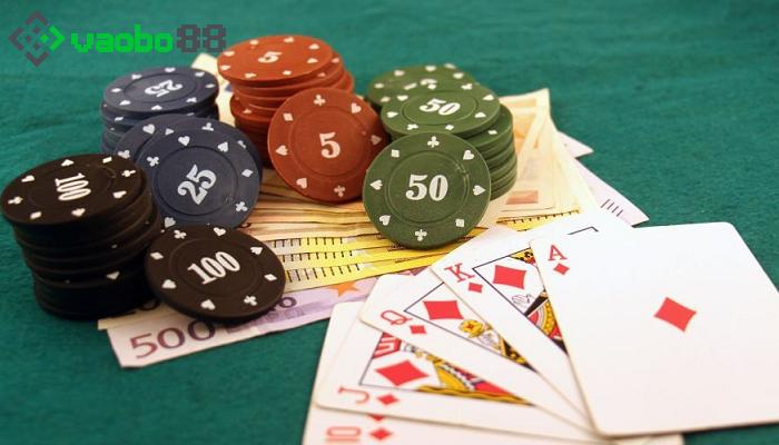 game bài xì tố và poker